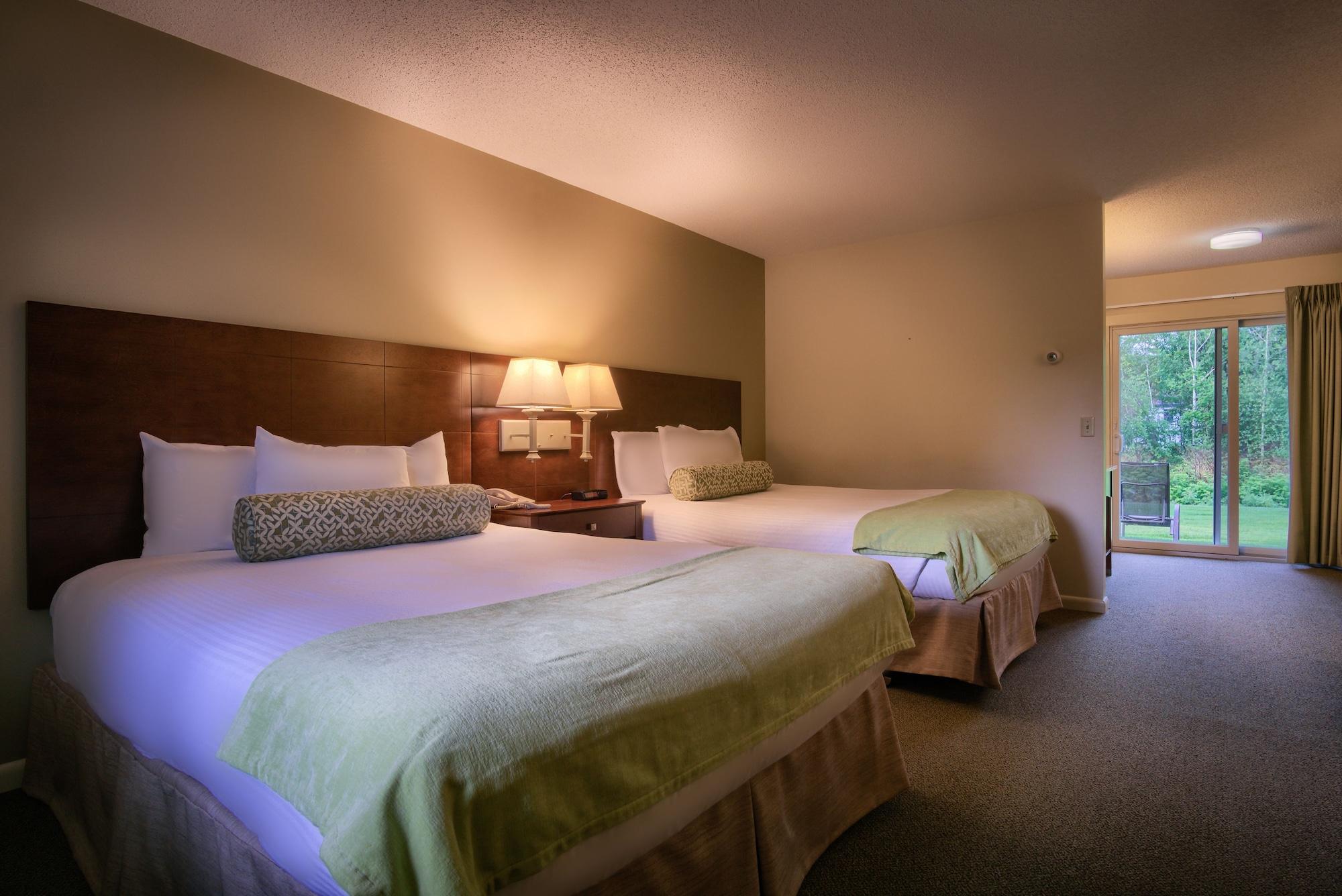 Sun & Ski Inn And Suites Stowe Exterior photo