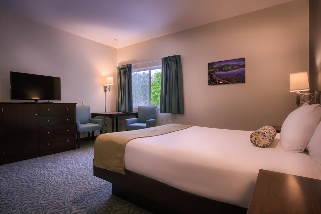 Sun & Ski Inn And Suites Stowe Exterior photo